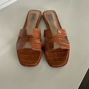 Steve Madden Steven NY Haydn sandal cognac crocodile embossed leather women 8.5